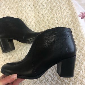 Frye boots Size 7
